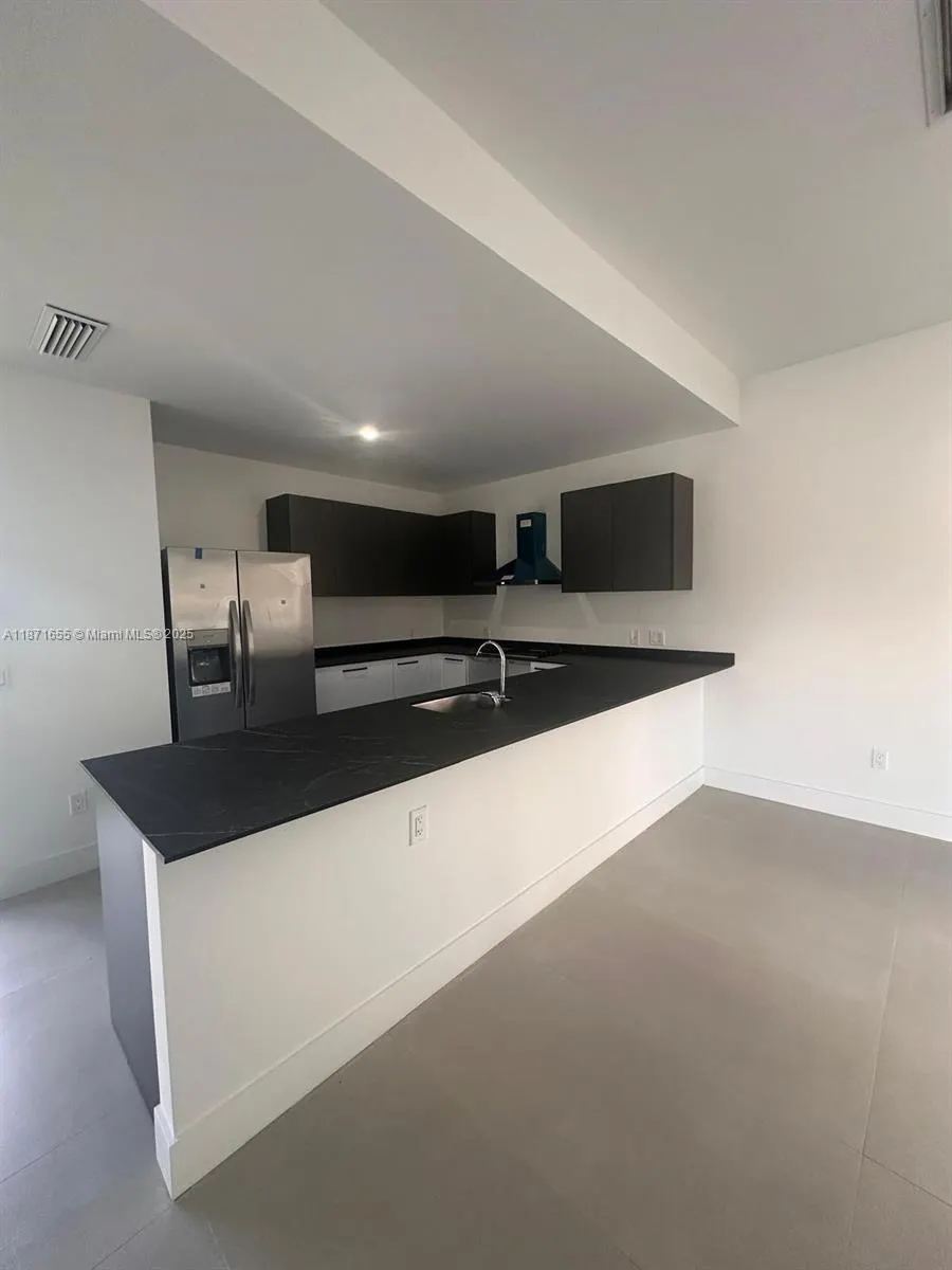 538 NW 17th Ave
