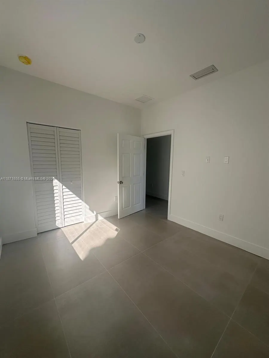 538 NW 17th Ave