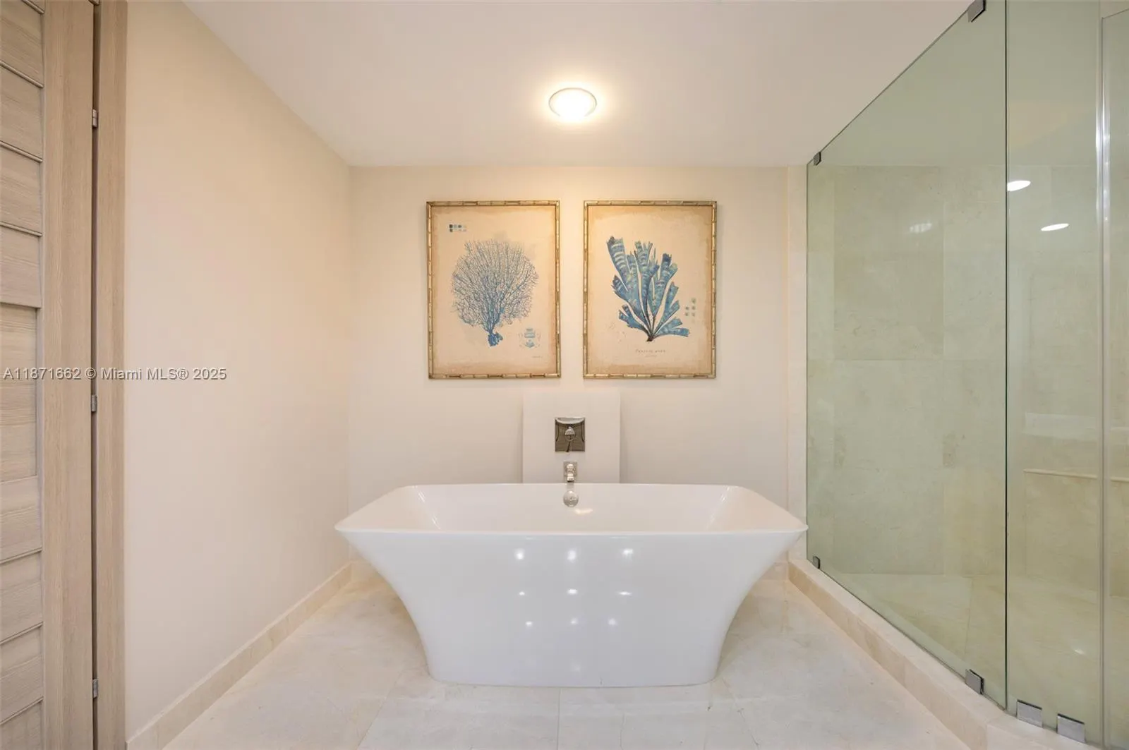17301 Biscayne Blvd, #2009