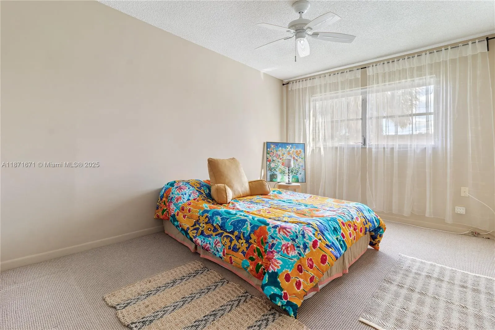 4047 NW 16th St, #305