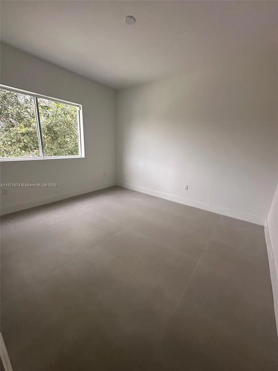 532 NW 17th Ave