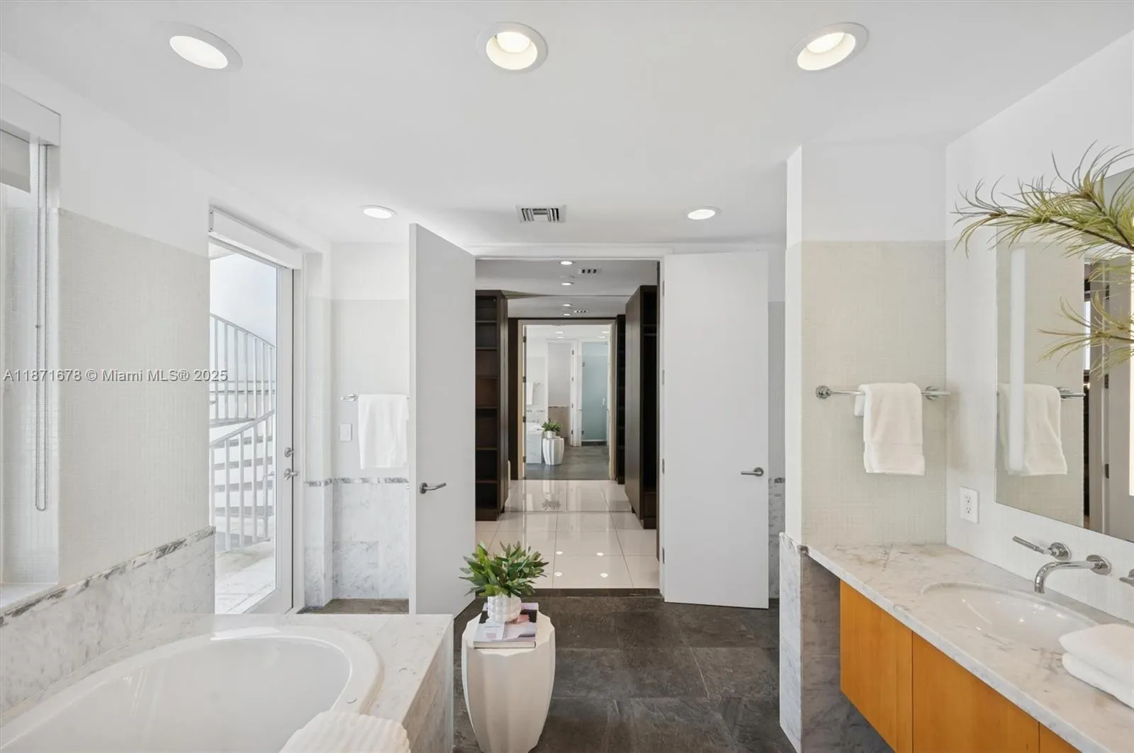 211 Water Way