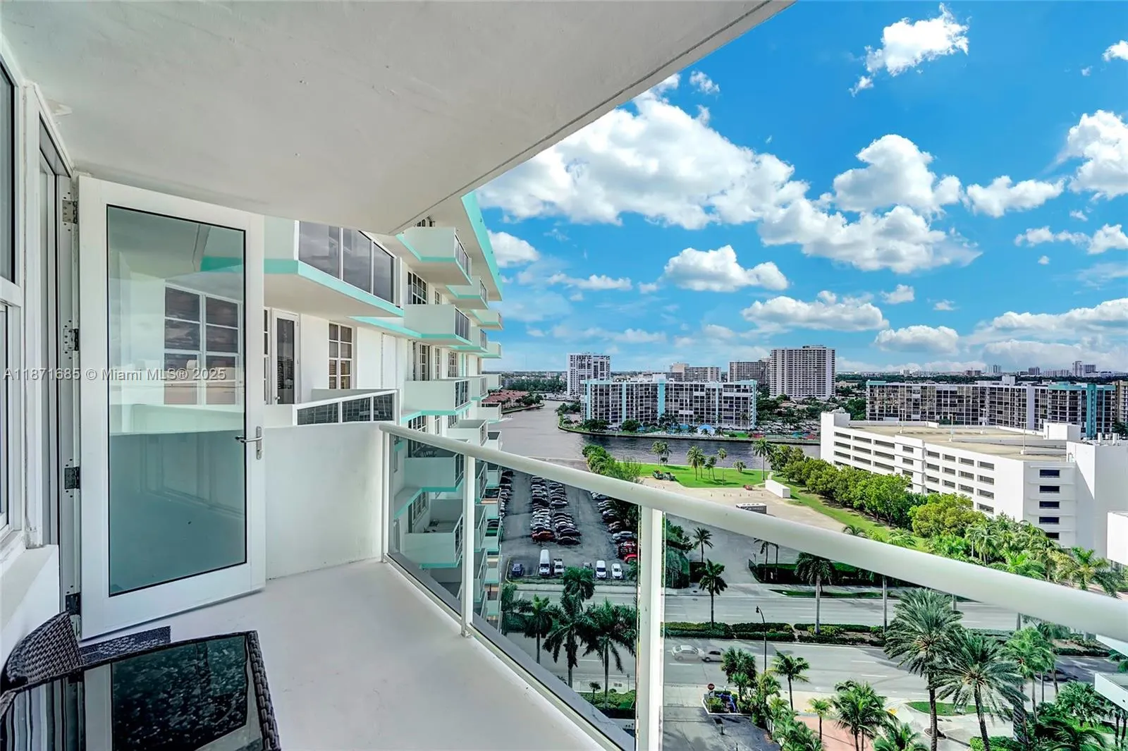 3725 S Ocean Dr, #1519