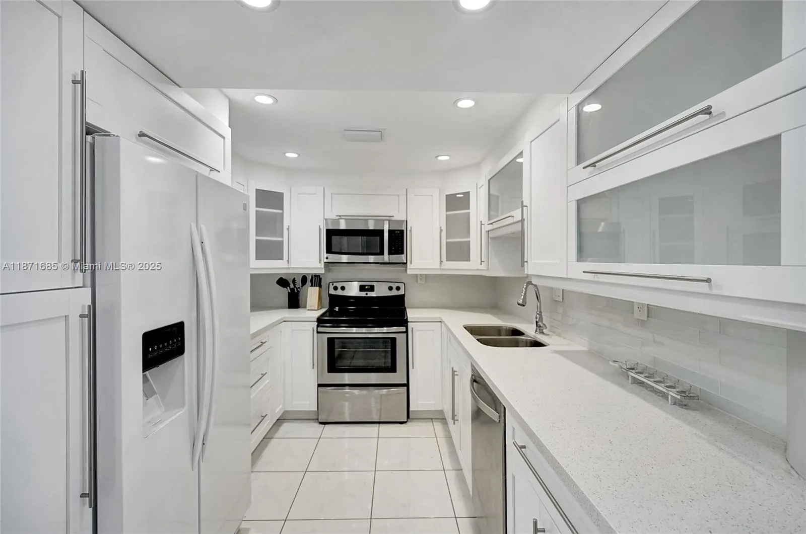 3725 S Ocean Dr, #1519