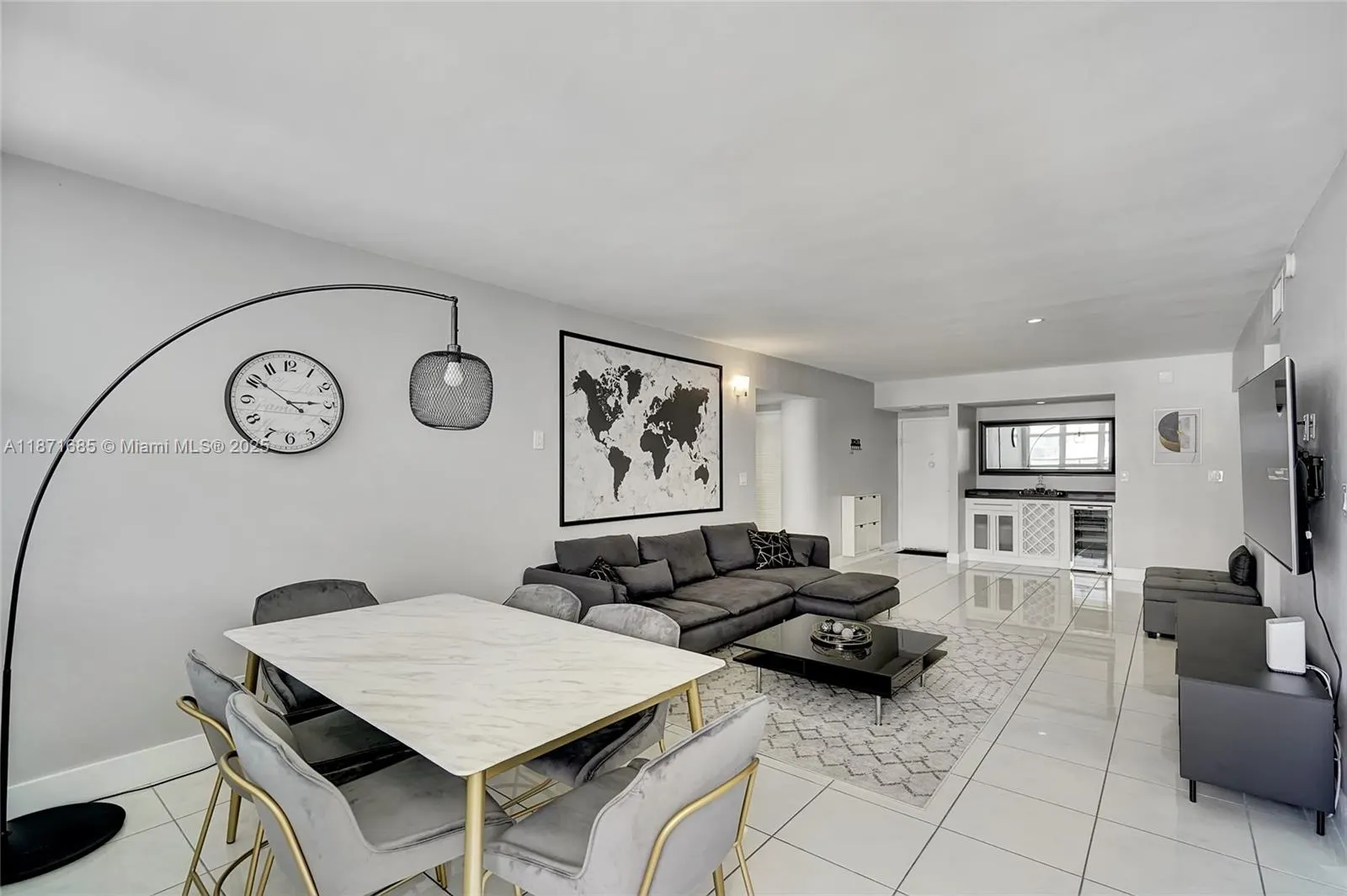 3725 S Ocean Dr, #1519