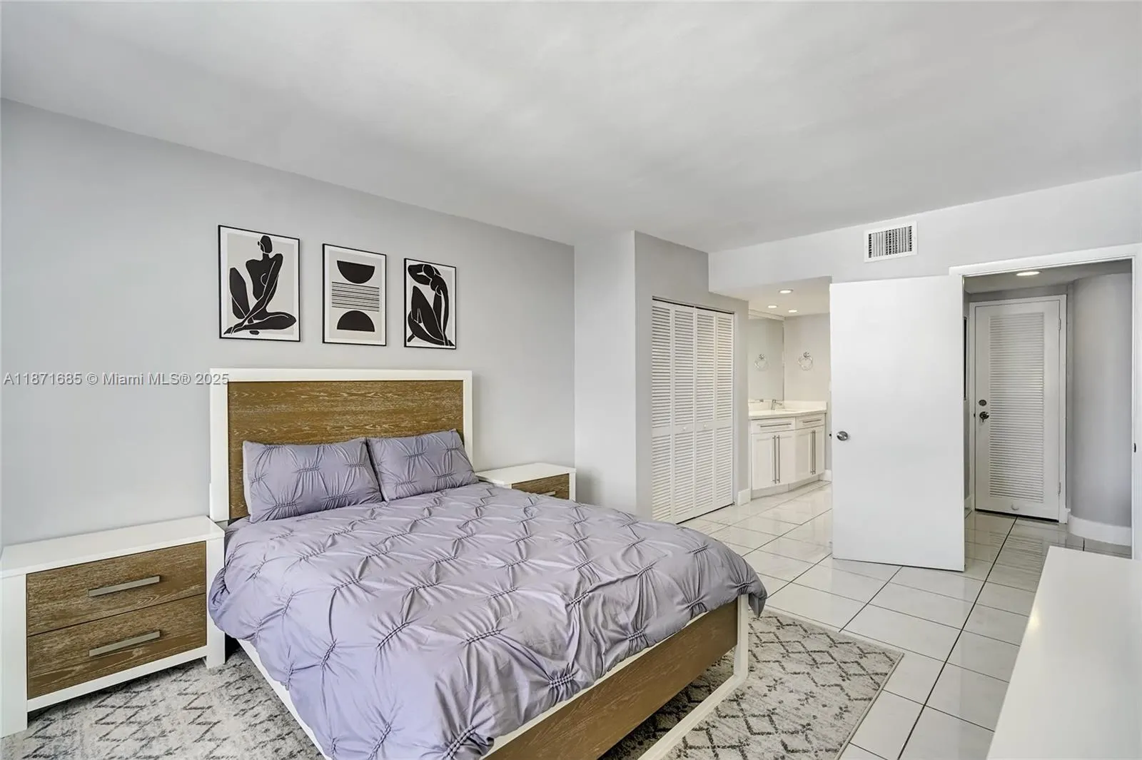 3725 S Ocean Dr, #1519