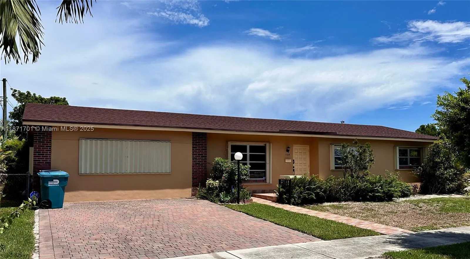 1145 SW 96th Ave