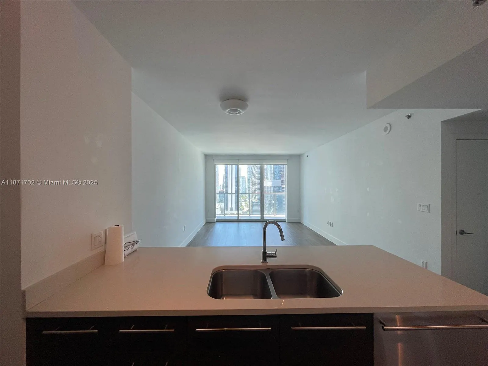 55 SE 6th St, #3308