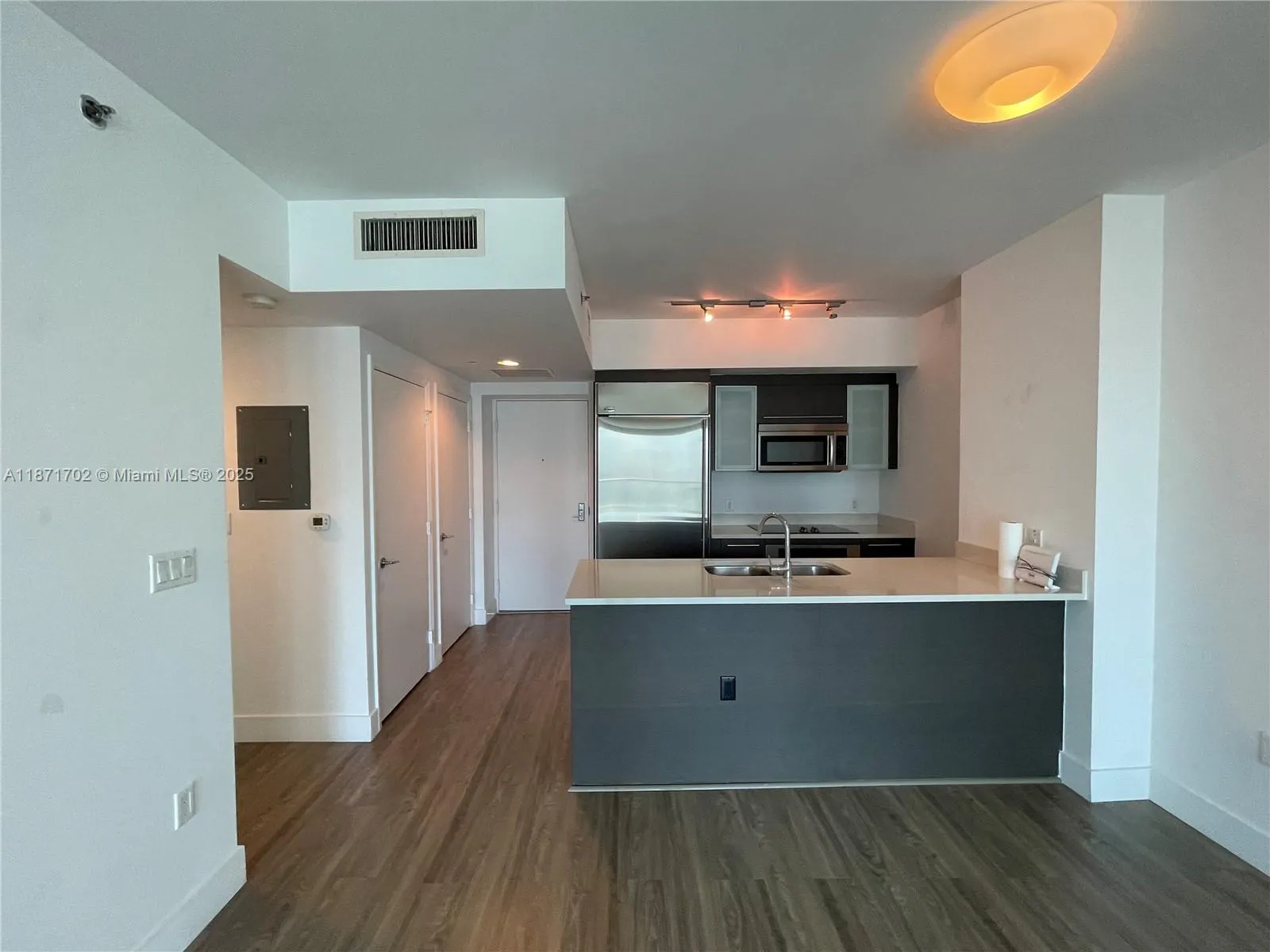 55 SE 6th St, #3308