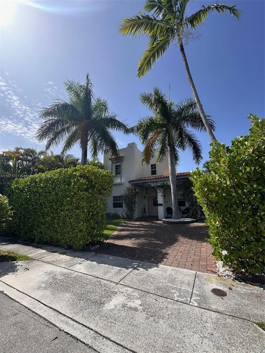 375 Plymouth Rd, #0