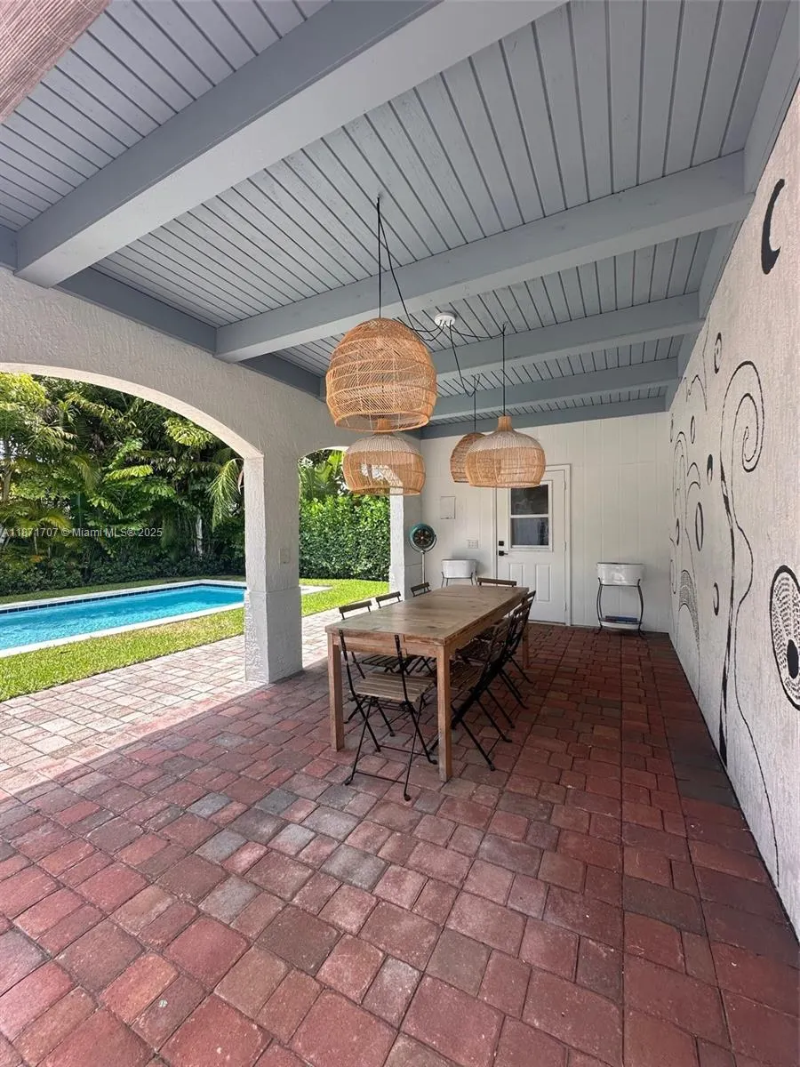 375 Plymouth Rd, #0