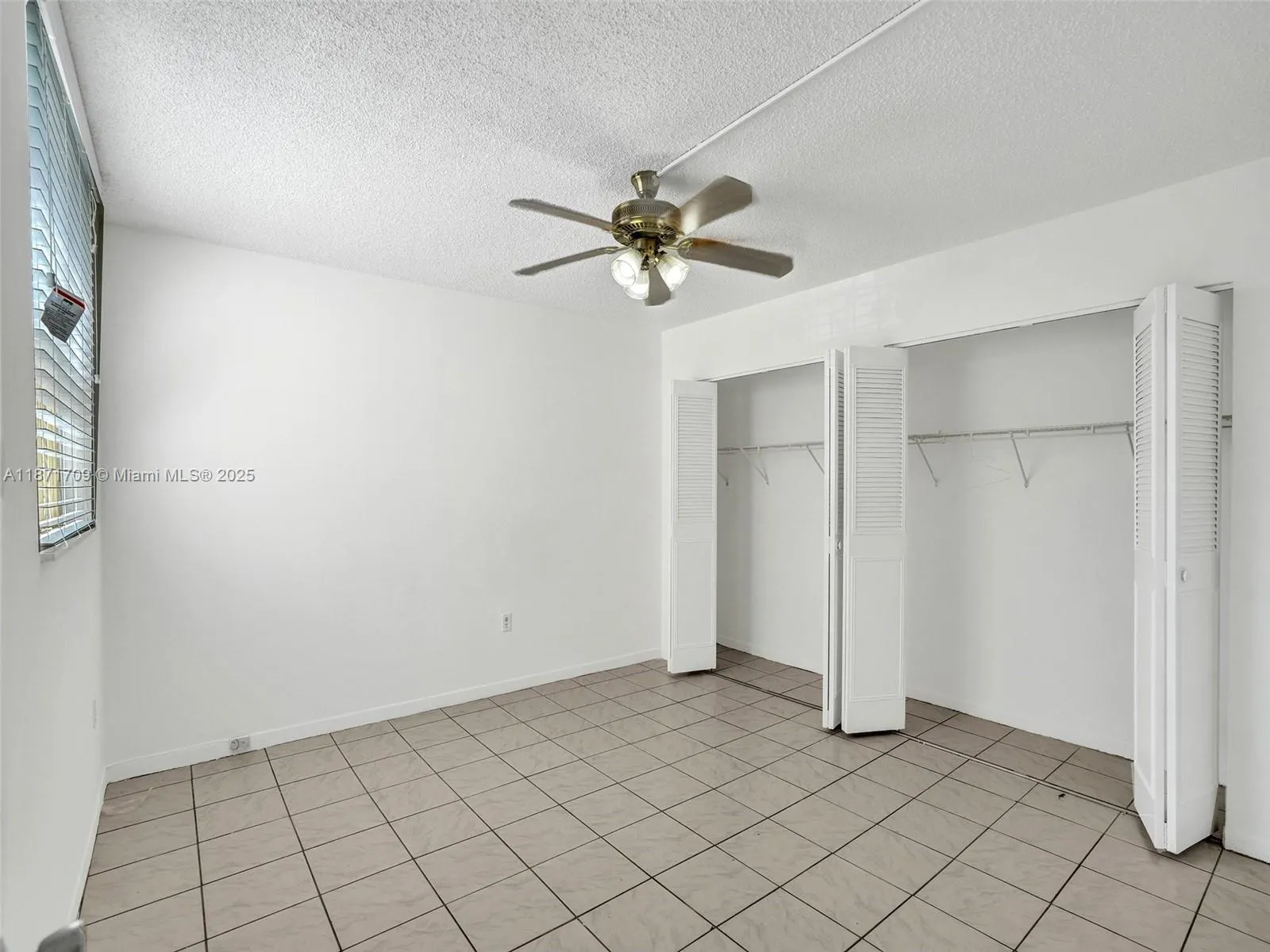 9401 SW 4th St, #114