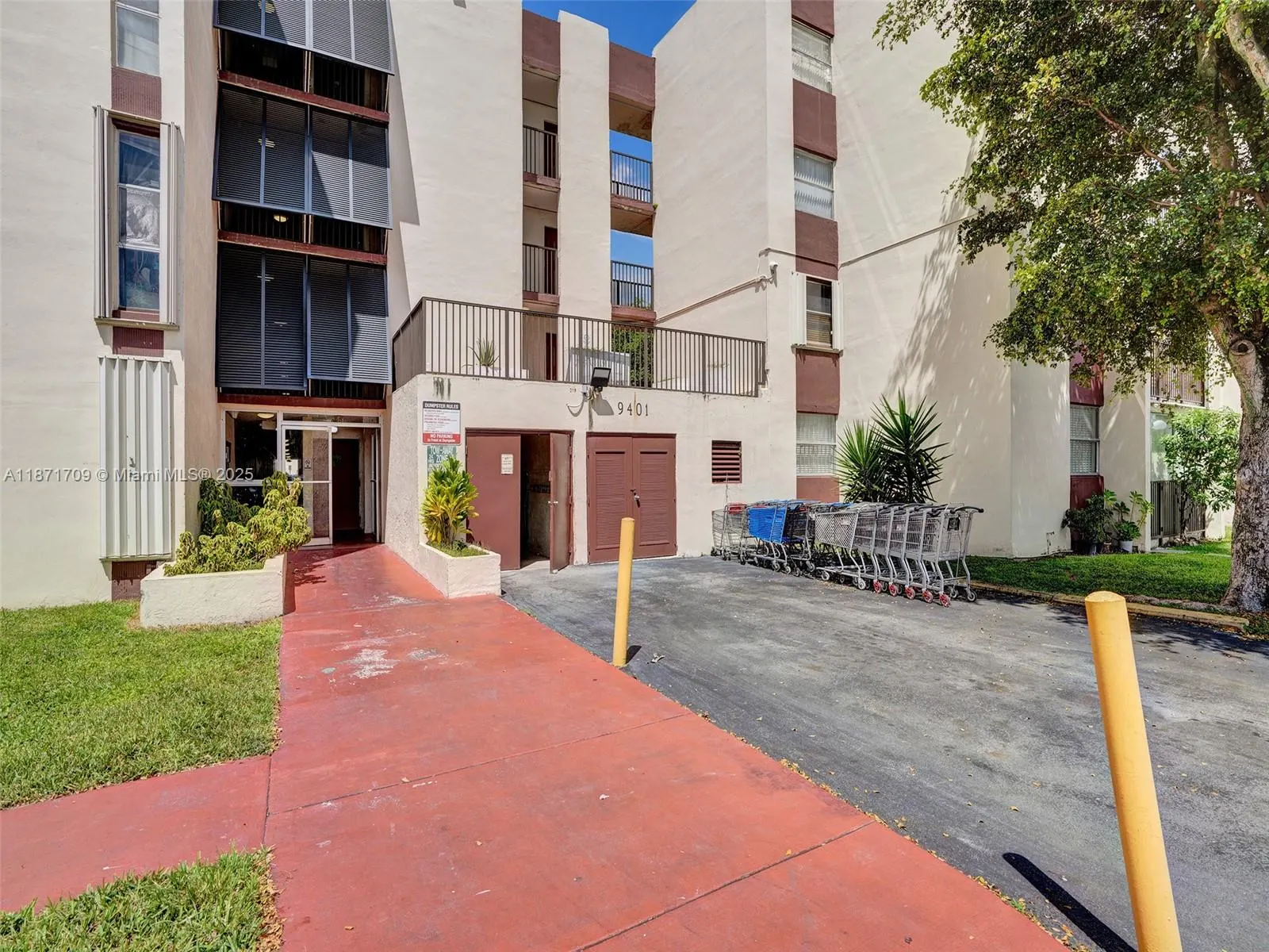 9401 SW 4th St, #114