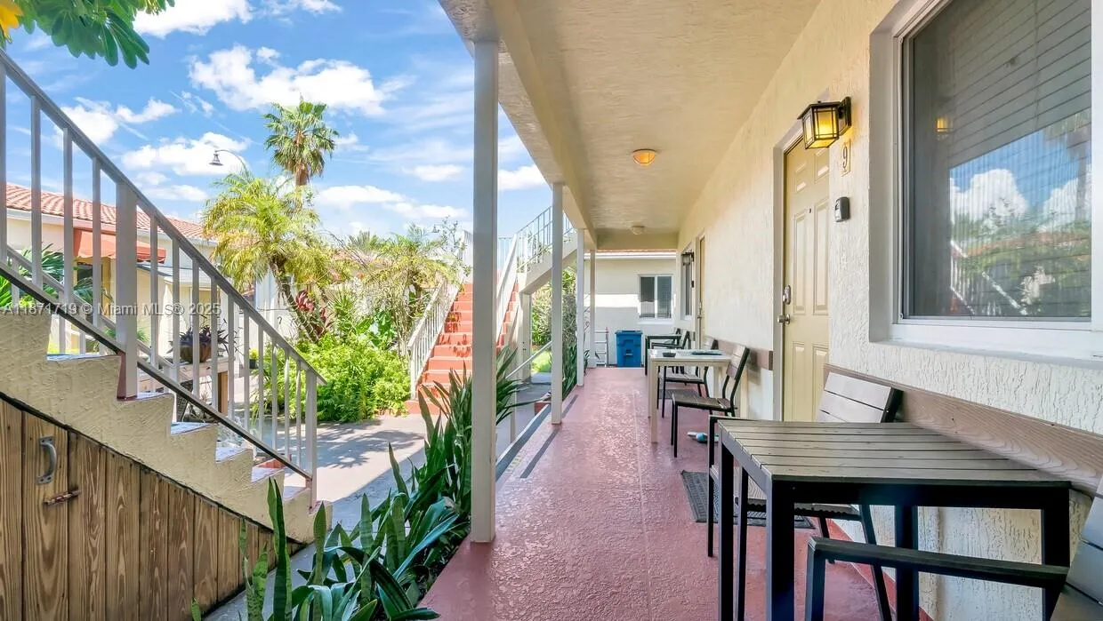 3405 N Ocean Dr