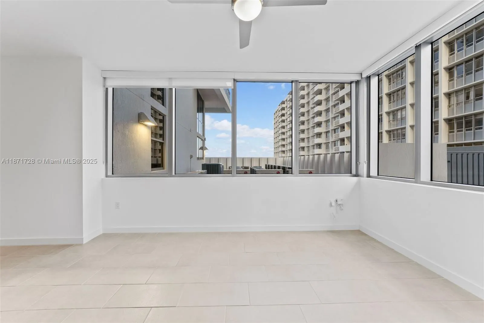 2150 N Bayshore Dr, #0204