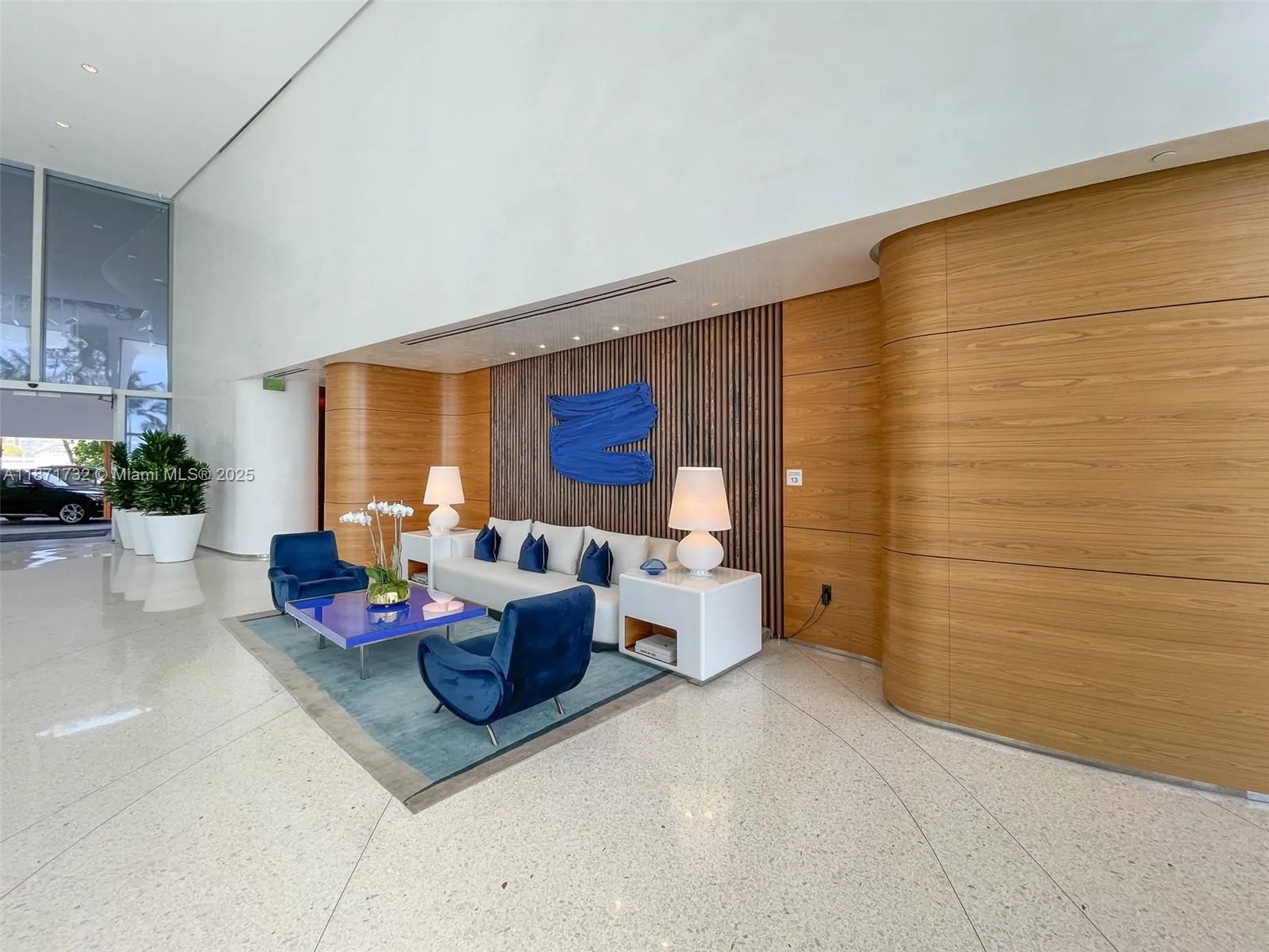16901 Collins Ave, #4005