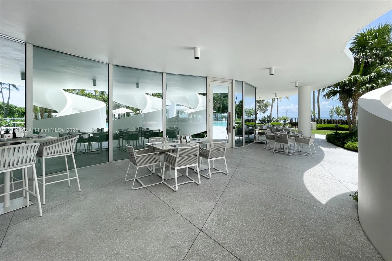 16901 Collins Ave, #4005