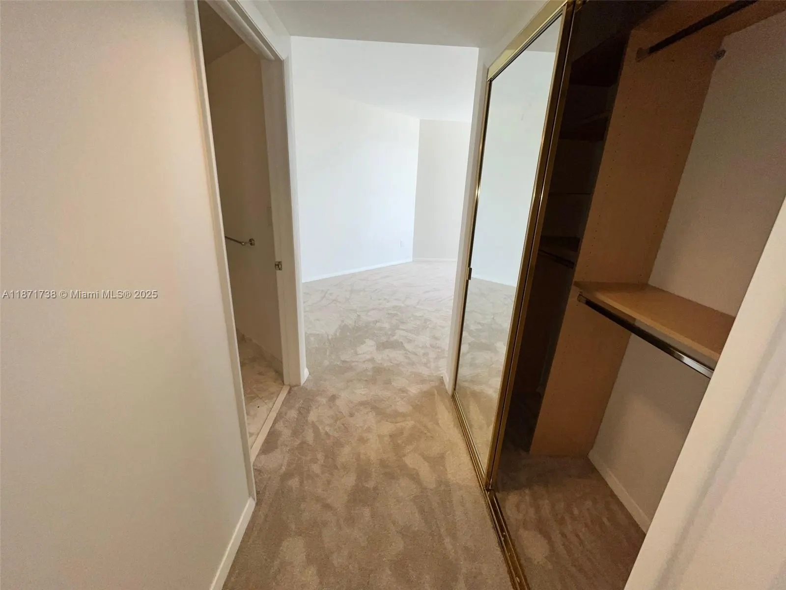 2600 Island Blvd, #1503