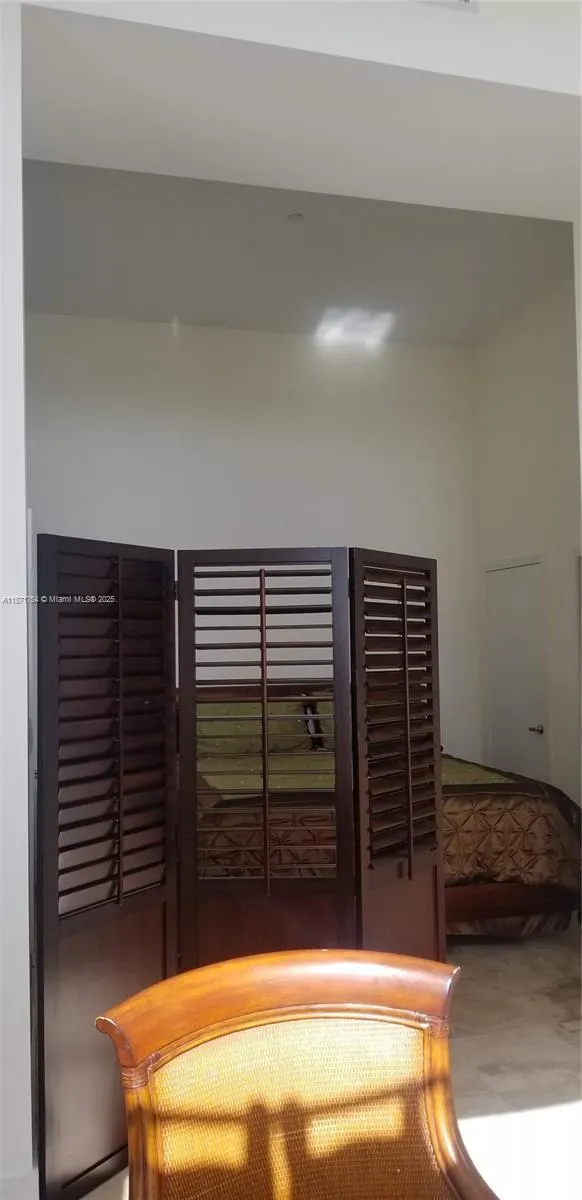 9066 NW 73 ct, #703