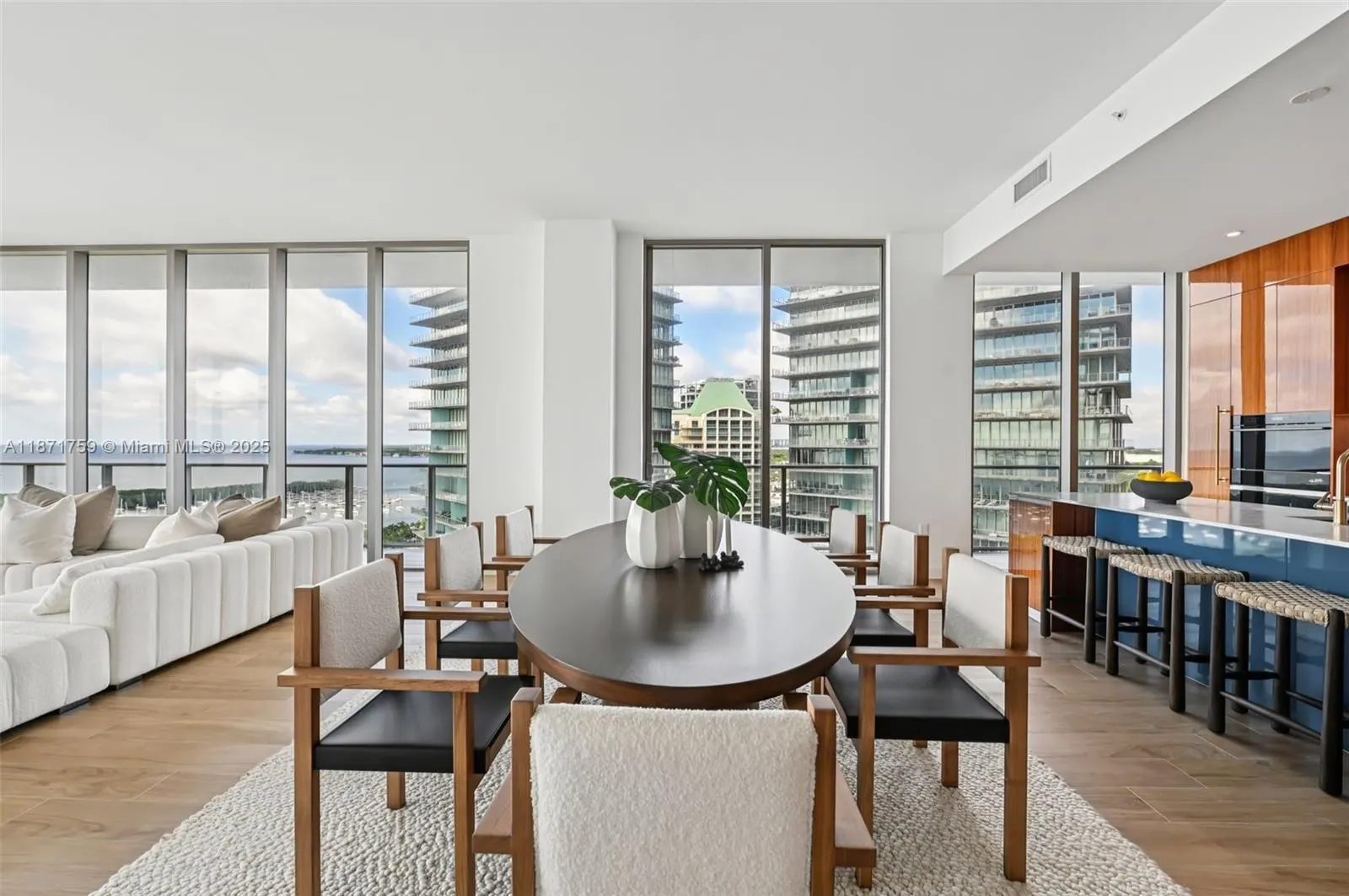 2655 S Bayshore Dr, #1601