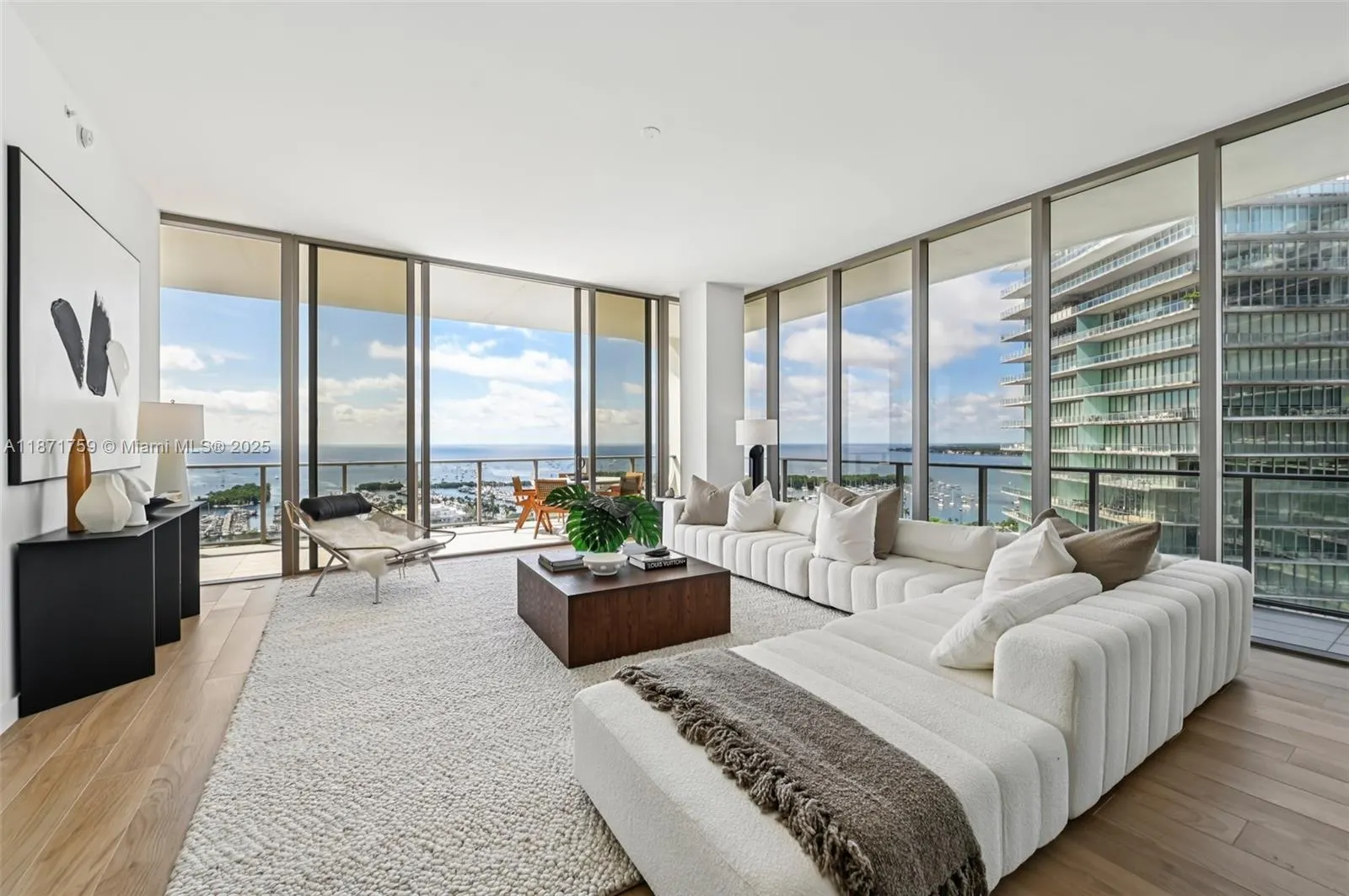 2655 S Bayshore Dr, #1601