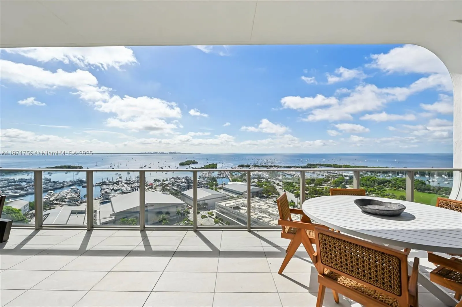 2655 S Bayshore Dr, #1601
