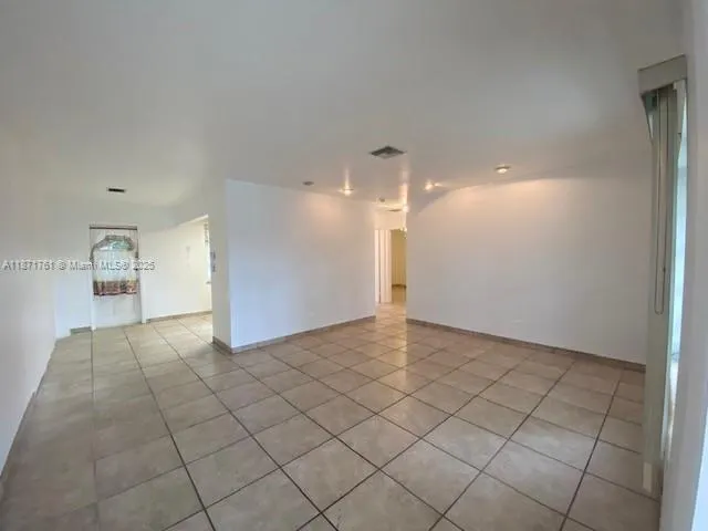 2301 N 56th Ter, #F