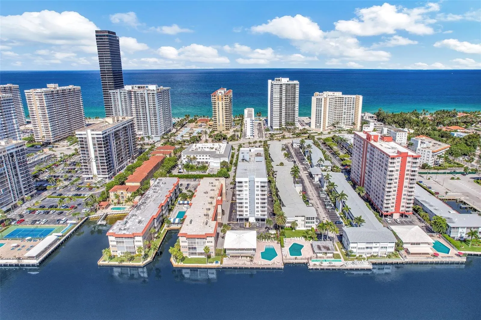 3113 S Ocean Dr, #404