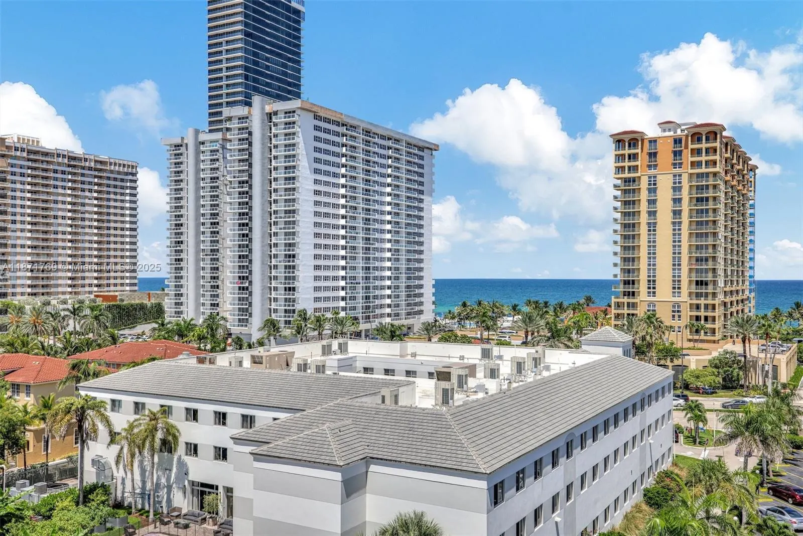 3113 S Ocean Dr, #404