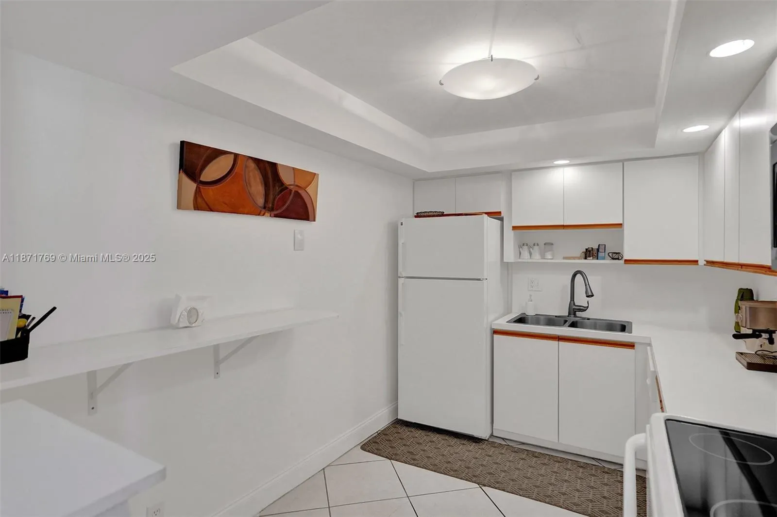 3113 S Ocean Dr, #404