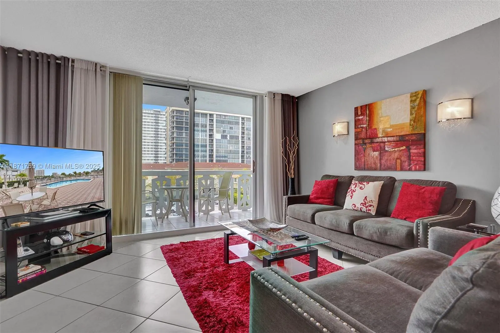 3113 S Ocean Dr, #404