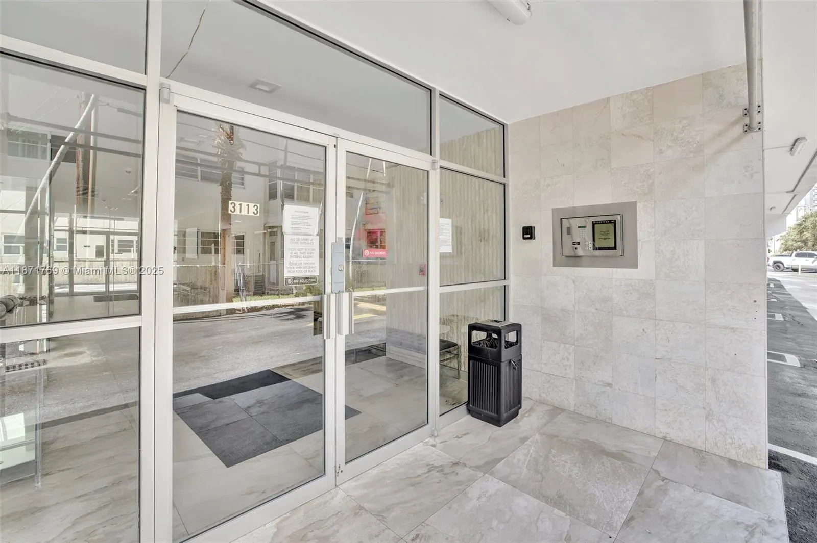 3113 S Ocean Dr, #404