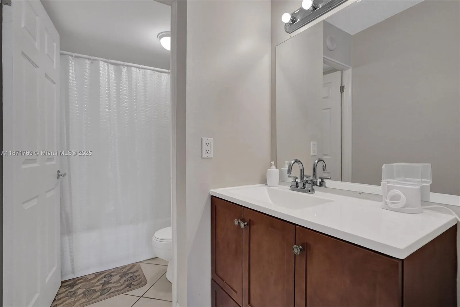 3113 S Ocean Dr, #404