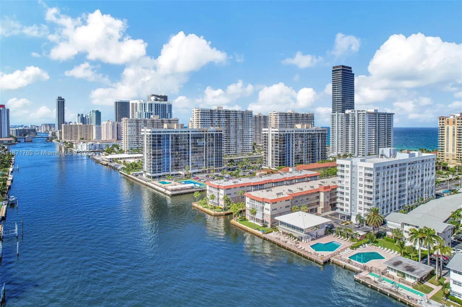 3113 S Ocean Dr, #404