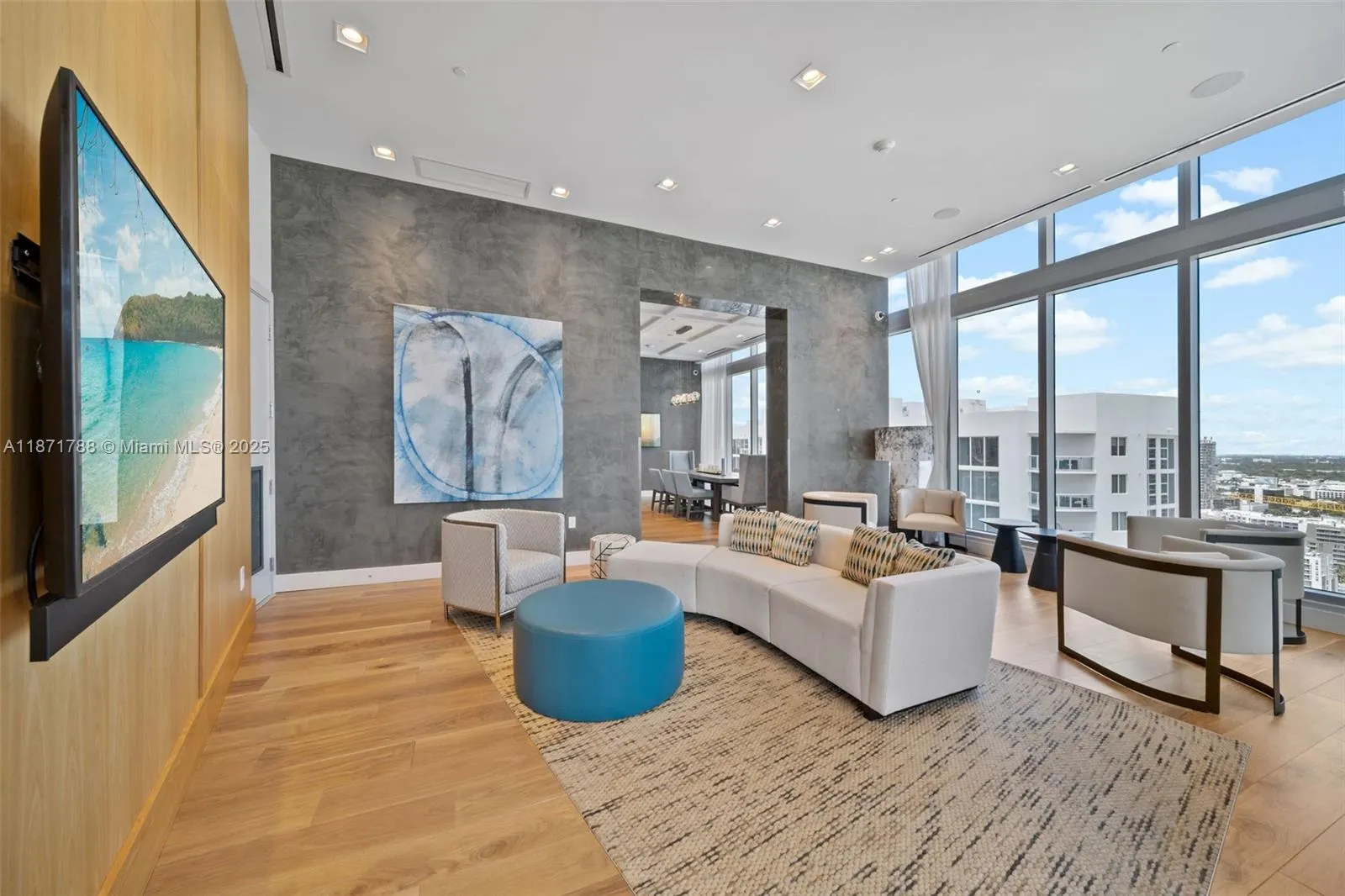2150 N Bayshore Dr, #1009