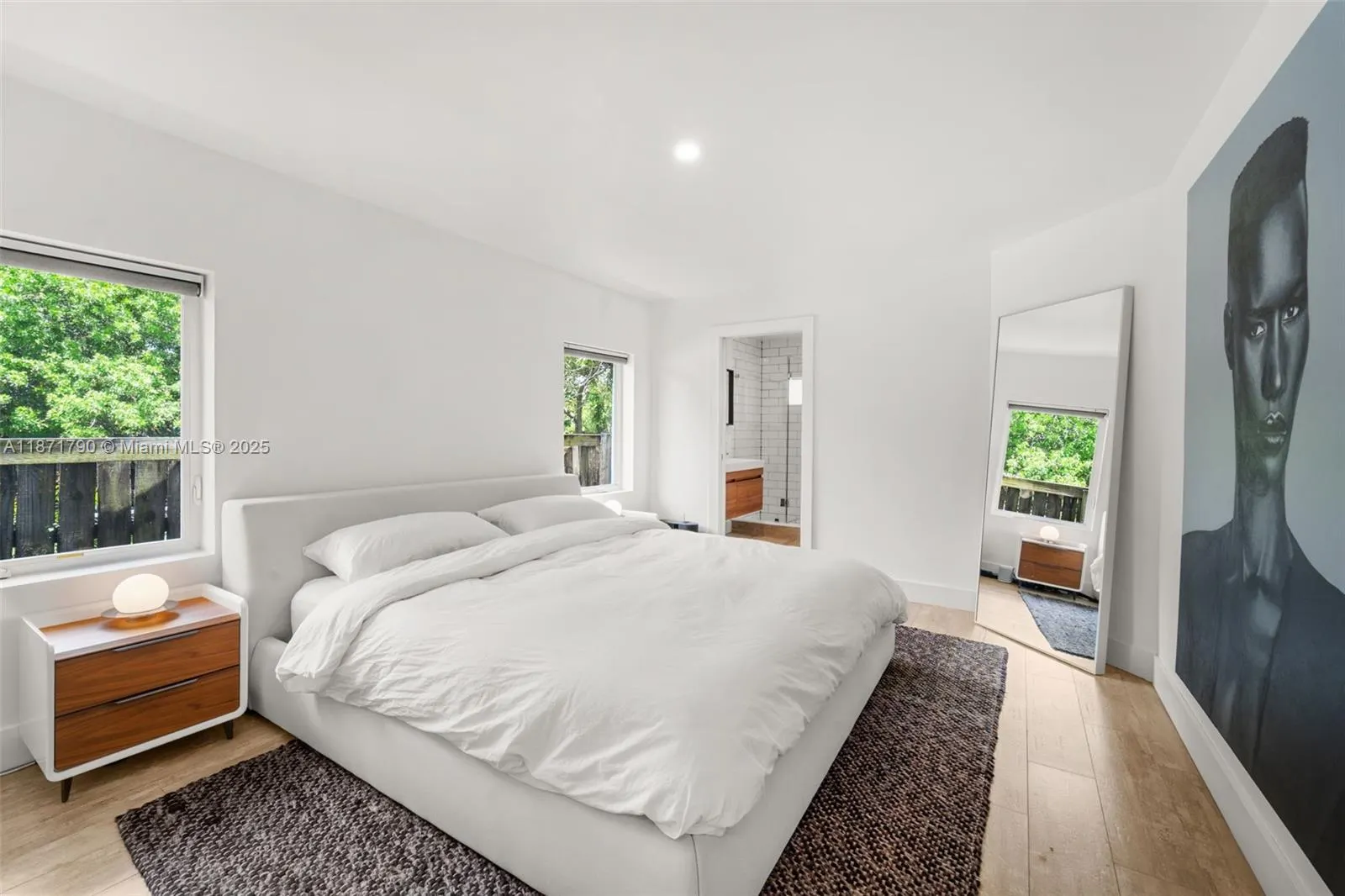 175 NW 44th St