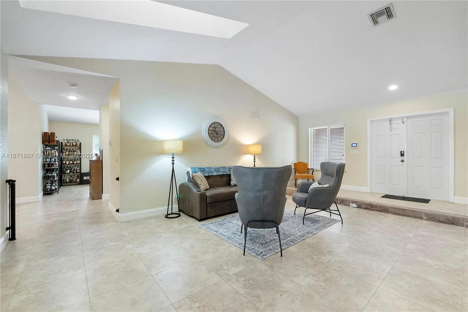 8931 NW 55th Pl