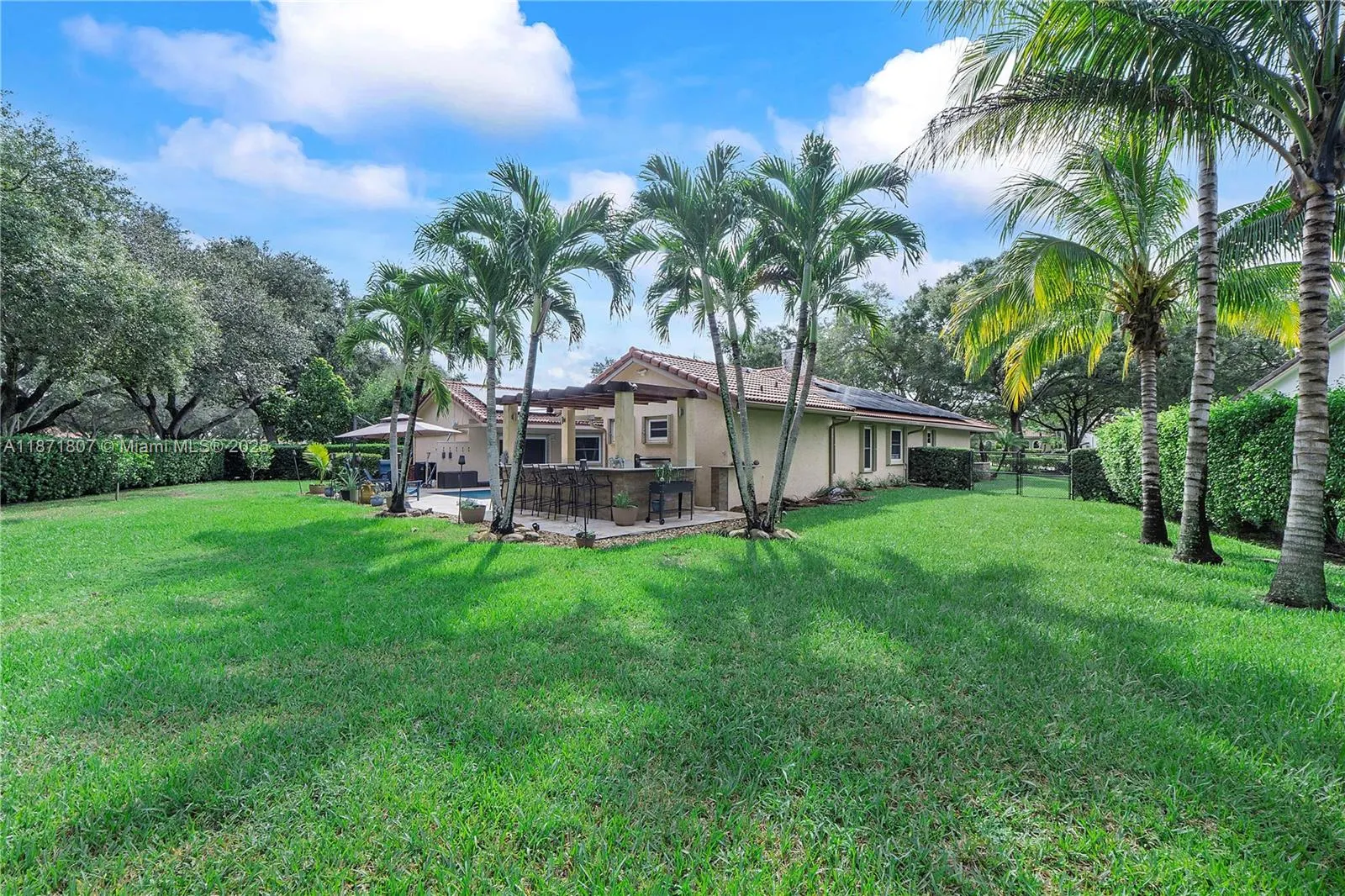 8931 NW 55th Pl