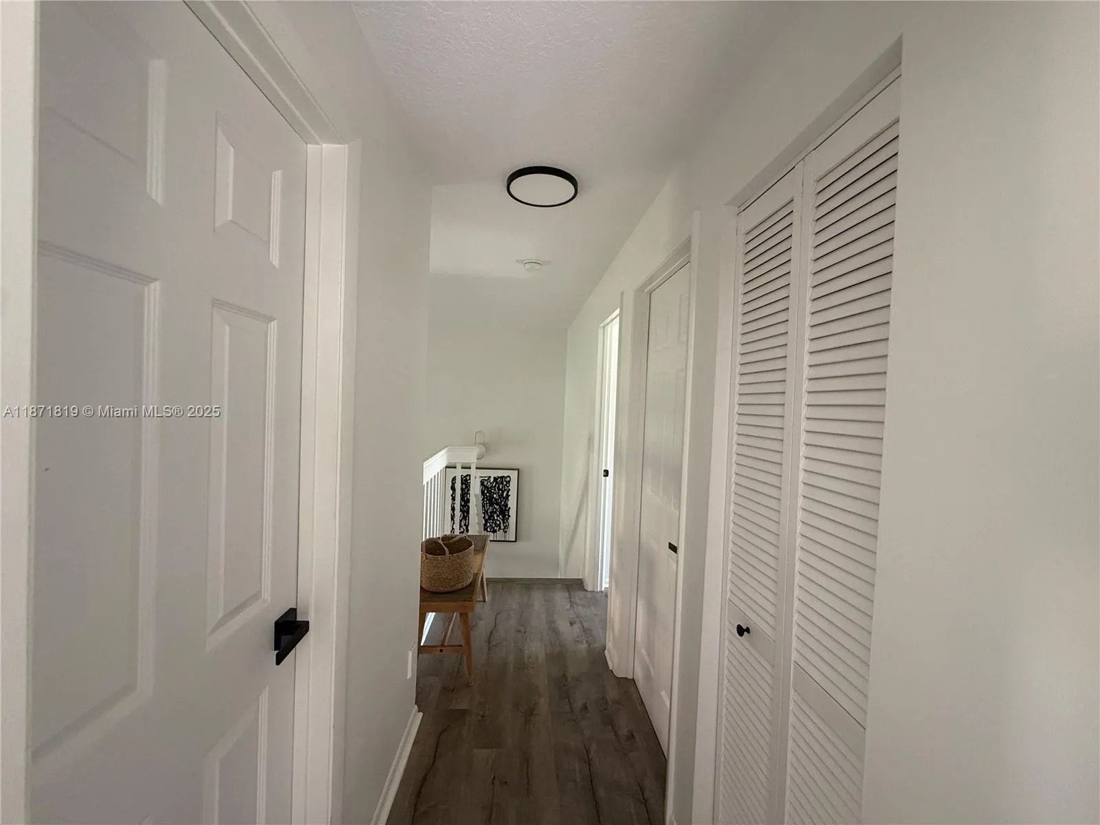 1054 SE 6th Ct