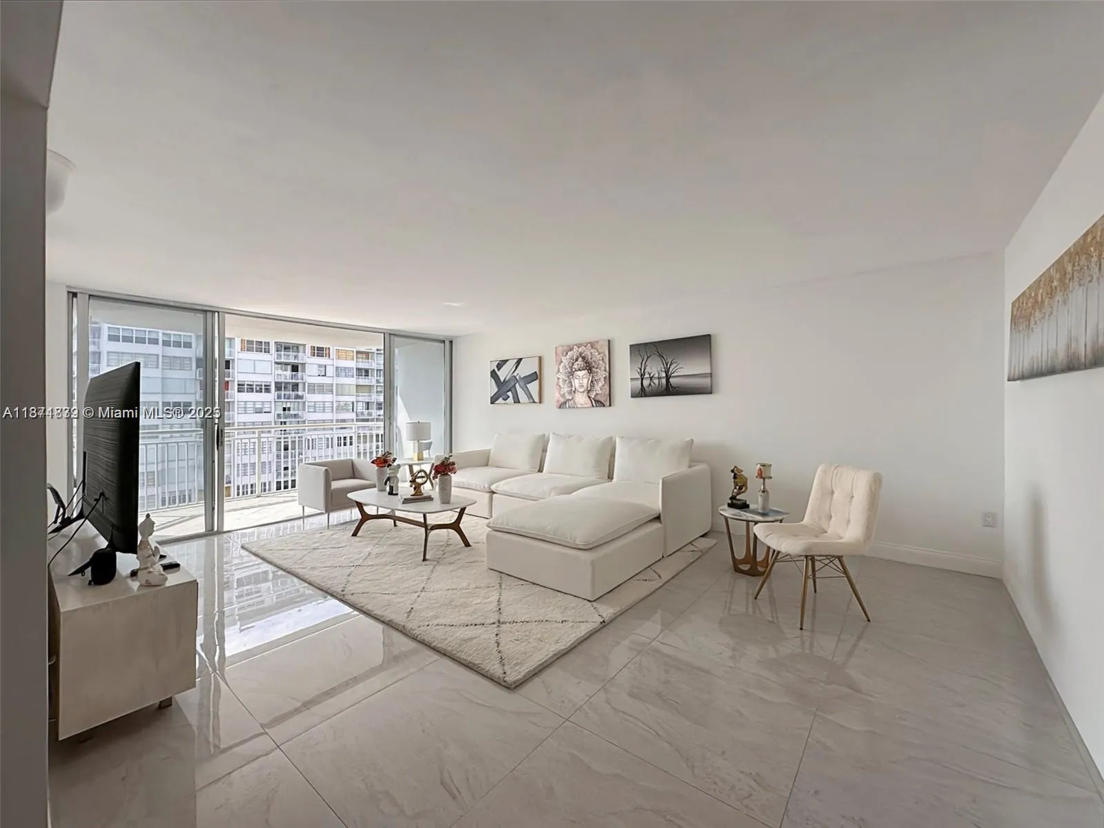 18071 Biscayne Blvd, #1104