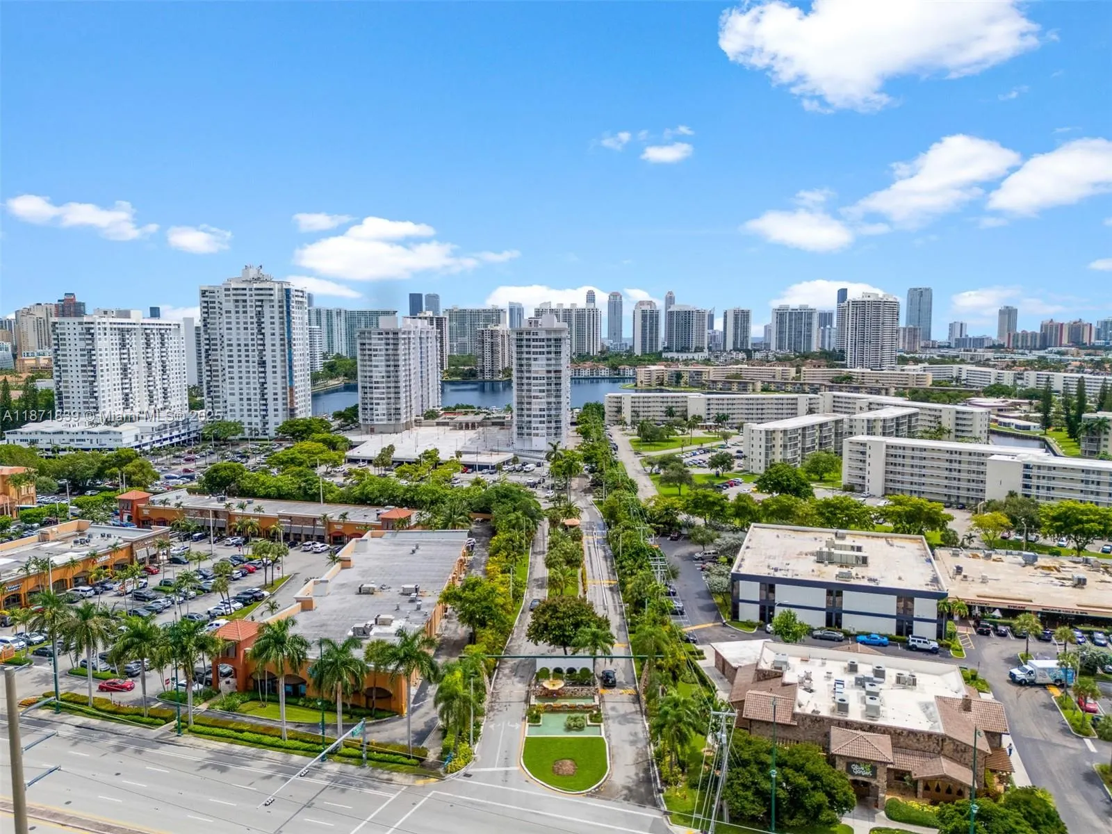 18071 Biscayne Blvd, #1104