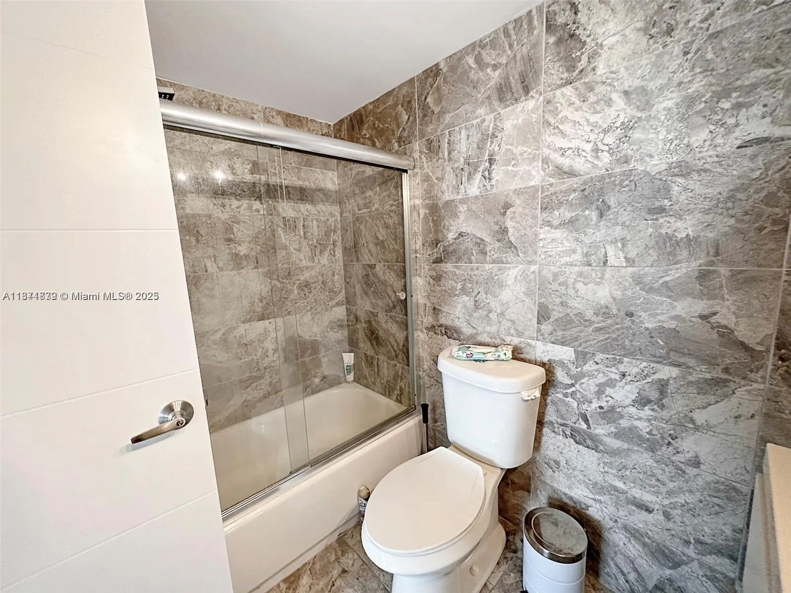 18071 Biscayne Blvd, #1104