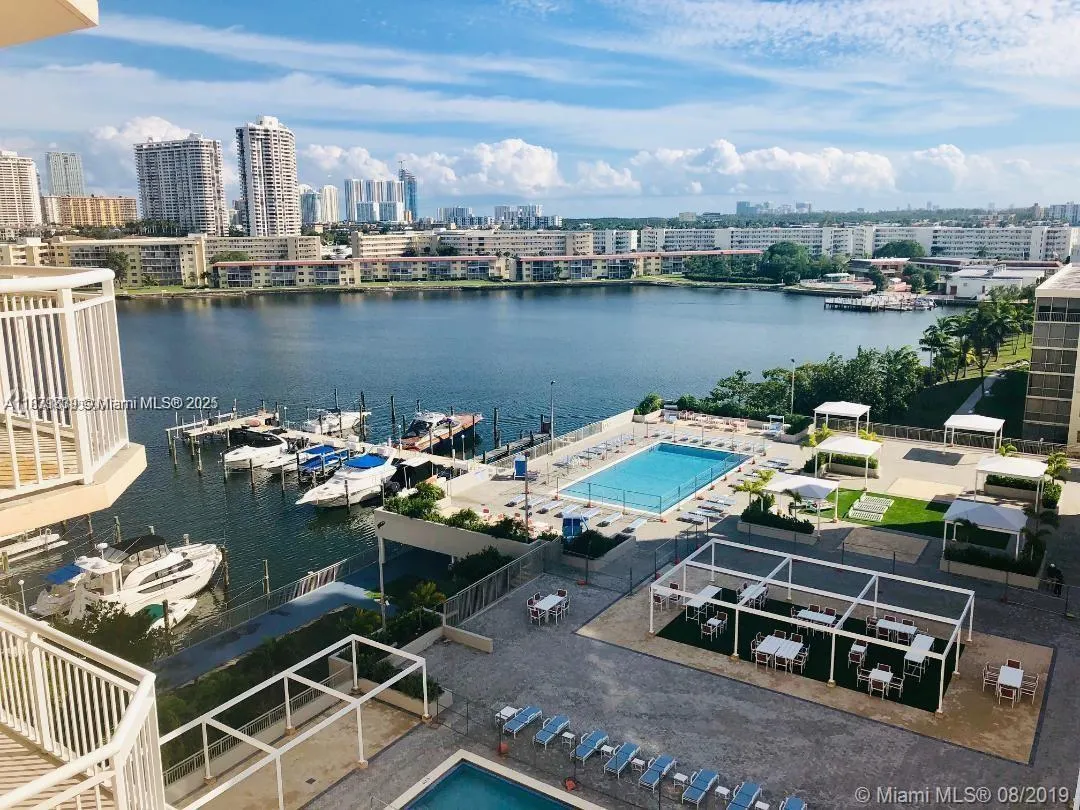 18071 Biscayne Blvd, #1104