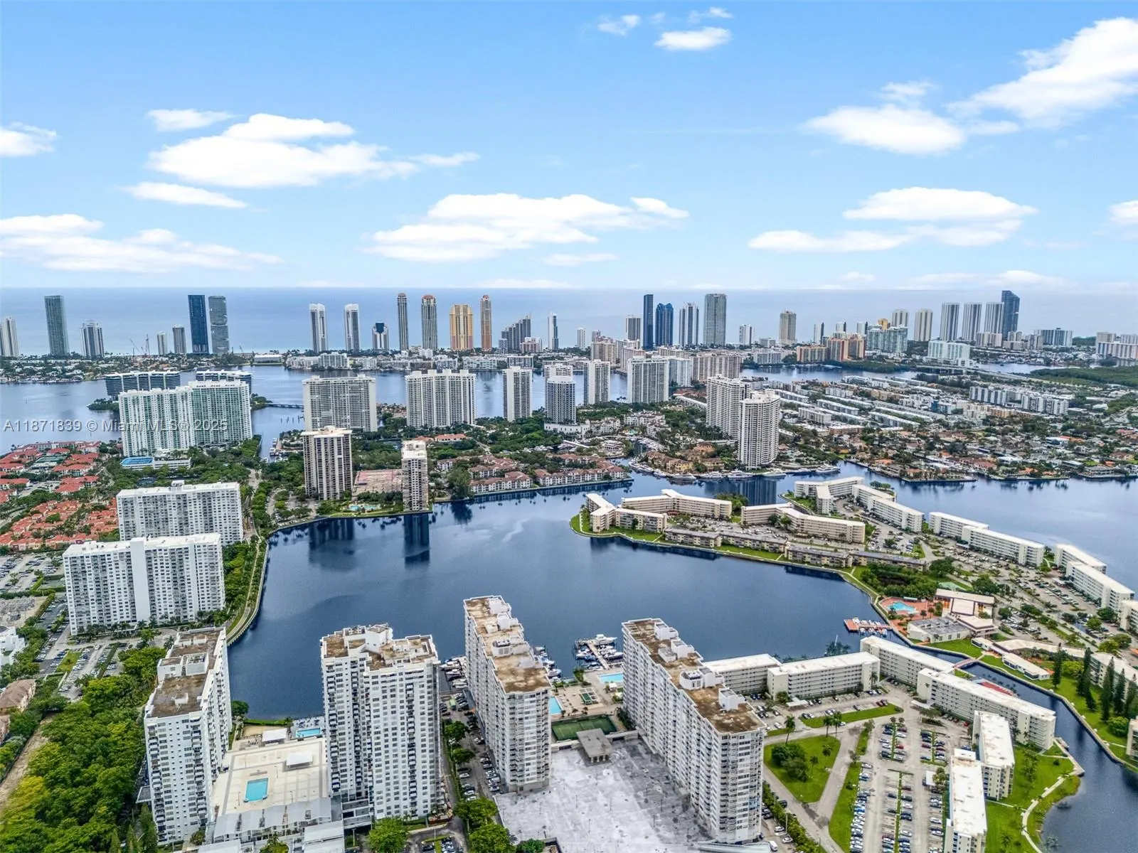 18071 Biscayne Blvd, #1104