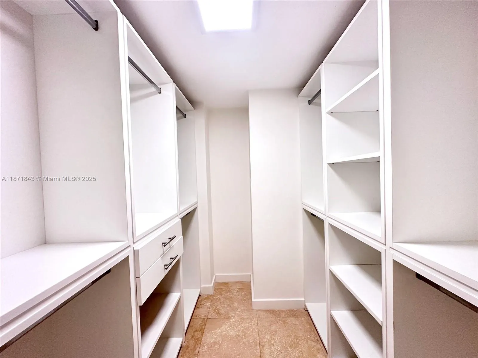 3301 N Country Club Dr, #410
