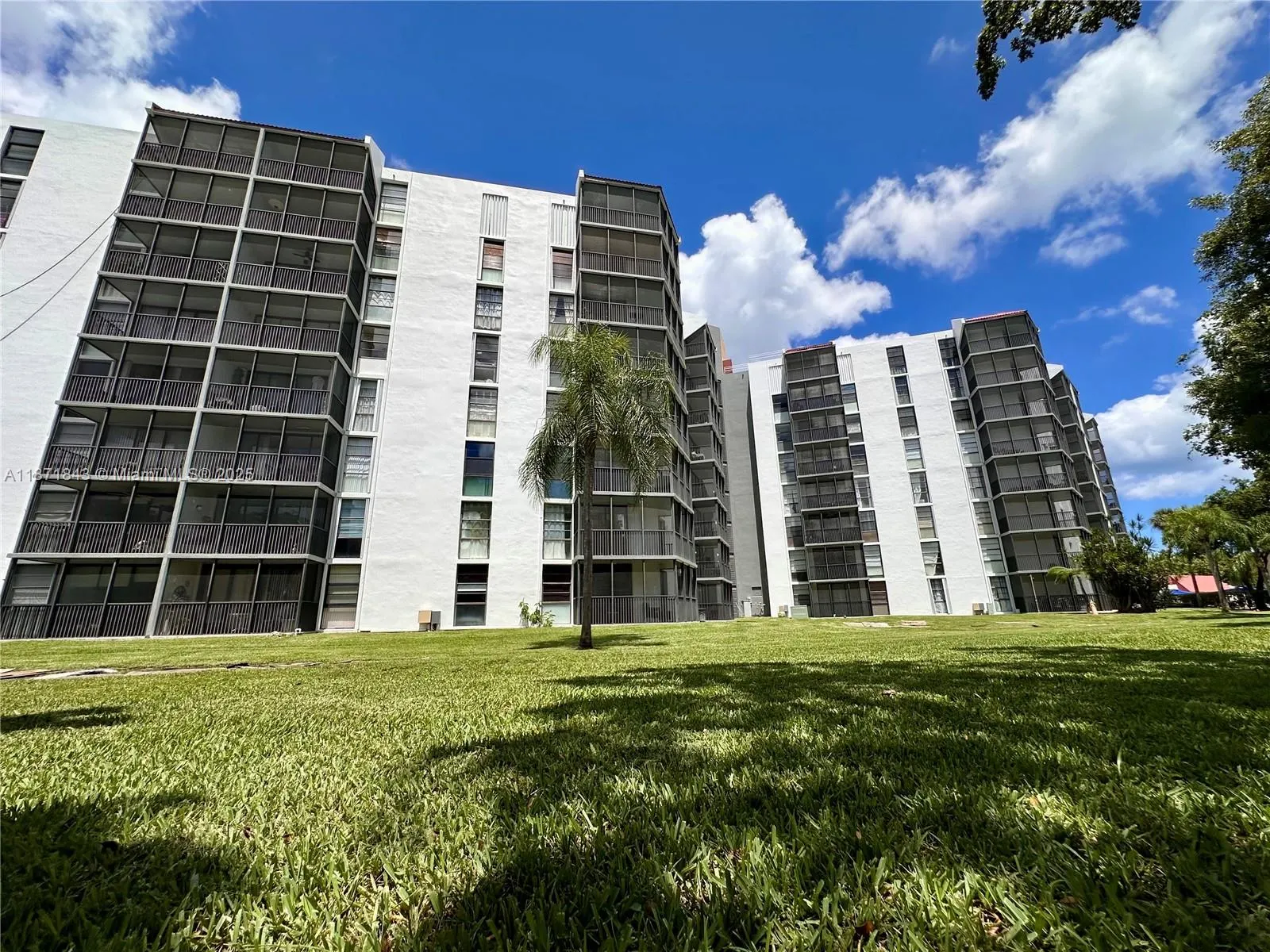 3301 N Country Club Dr, #410