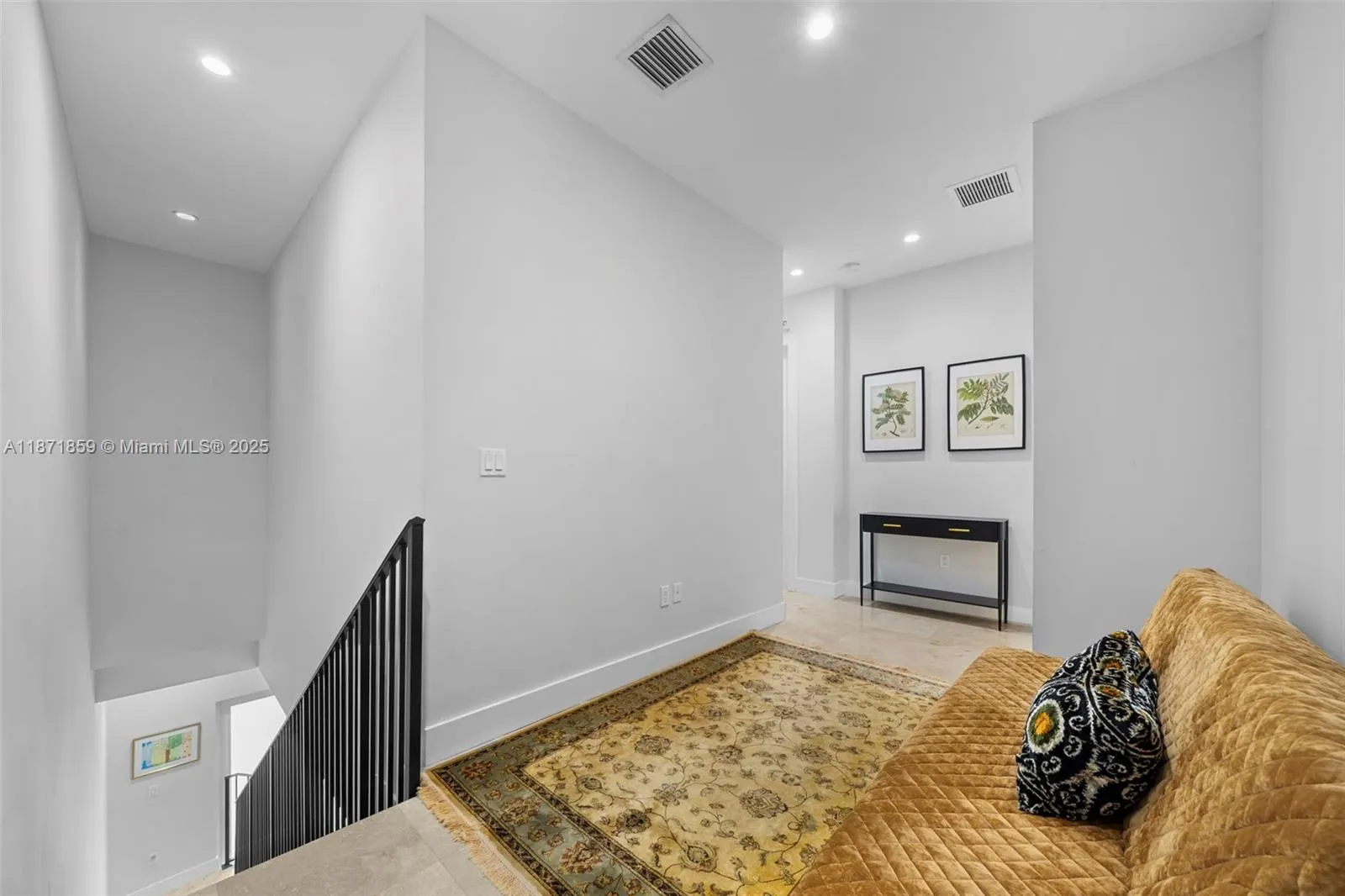 3506 NE 166th St, #4