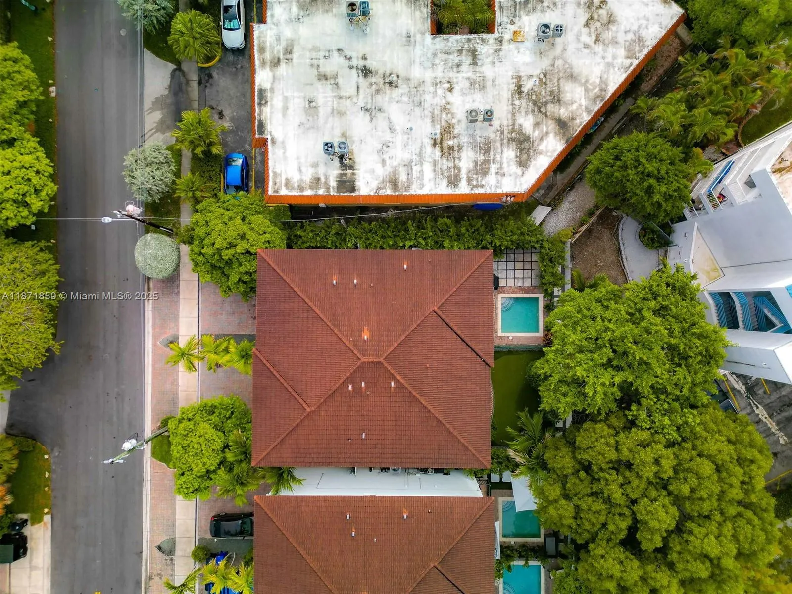 3506 NE 166th St, #4