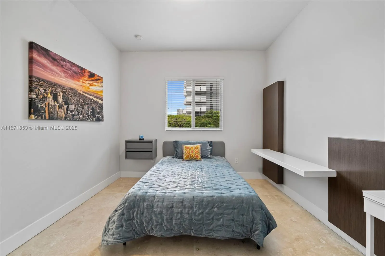 3506 NE 166th St, #4