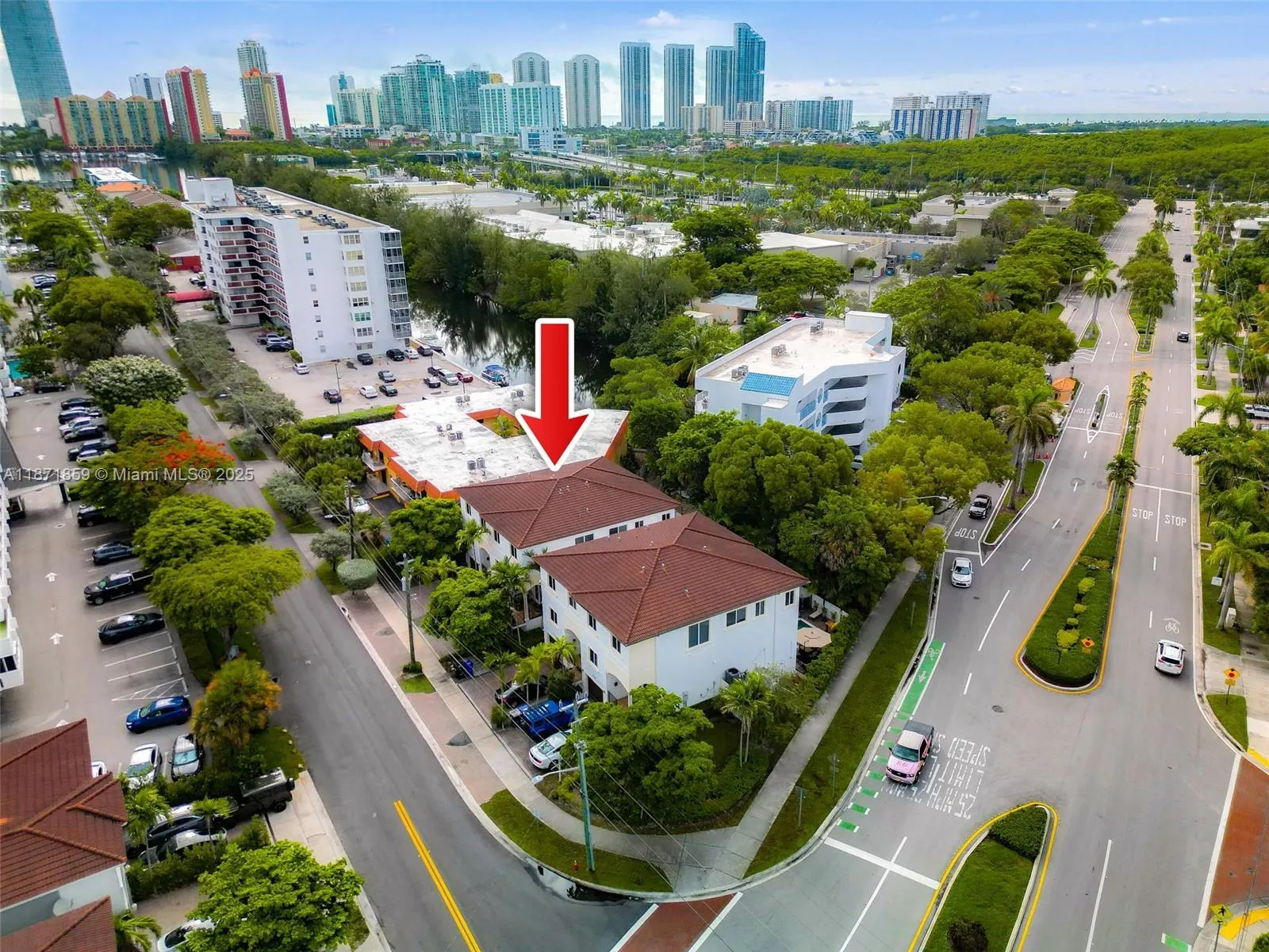 3506 NE 166th St, #4